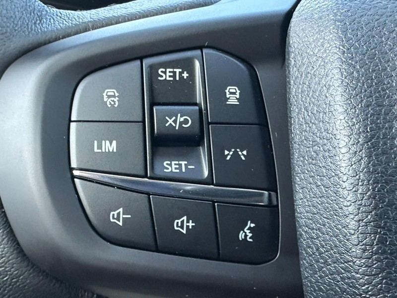 Ford Ranger Vehicle Full-screen Gallery Image 12