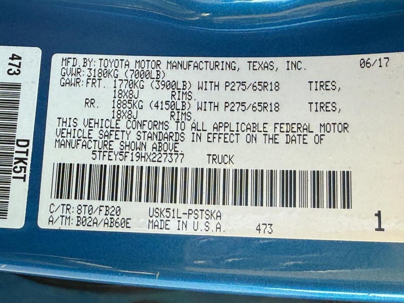 Toyota Tundra 2WD Vehicle Full-screen Gallery Image 23