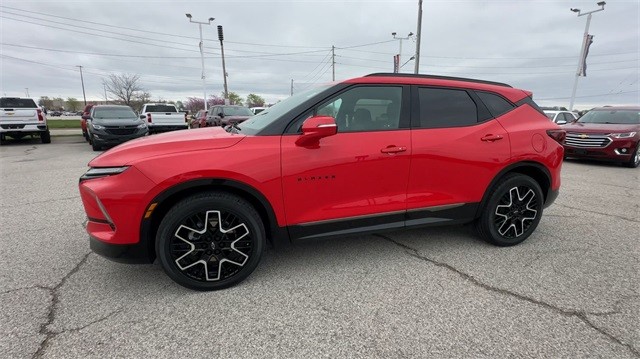 Chevrolet Blazer Vehicle Full-screen Gallery Image 4
