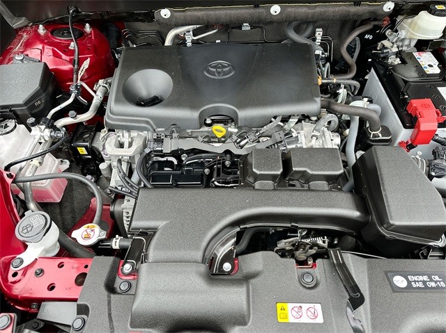 Toyota RAV4 Vehicle Full-screen Gallery Image 28