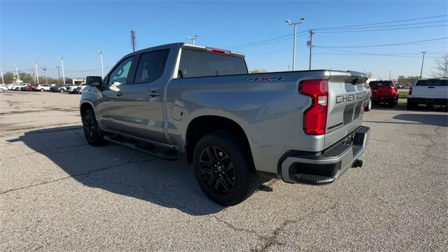 Chevrolet Silverado 1500 Vehicle Full-screen Gallery Image 6