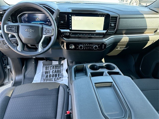 Chevrolet Silverado 1500 Vehicle Full-screen Gallery Image 20