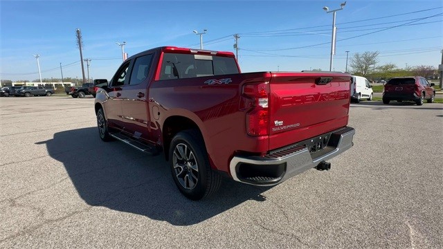 Chevrolet Silverado 1500 Vehicle Full-screen Gallery Image 6