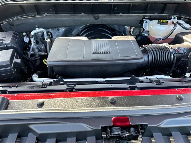 Chevrolet Silverado 1500 Vehicle Full-screen Gallery Image 29