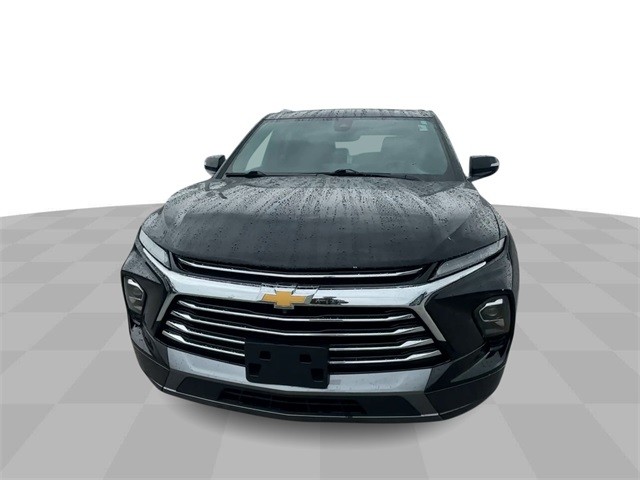 Chevrolet Blazer Vehicle Full-screen Gallery Image 3