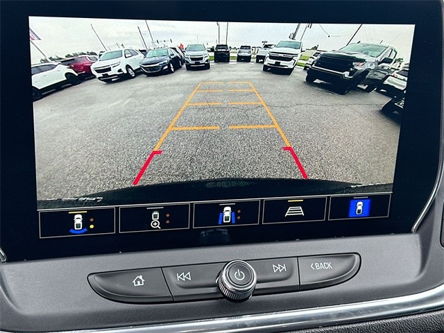 Chevrolet Blazer Vehicle Full-screen Gallery Image 15