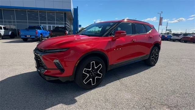 Chevrolet Blazer Vehicle Full-screen Gallery Image 4