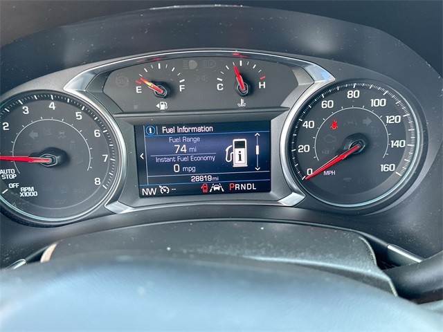 Chevrolet Equinox Vehicle Full-screen Gallery Image 11