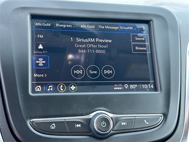 Chevrolet Equinox Vehicle Full-screen Gallery Image 13