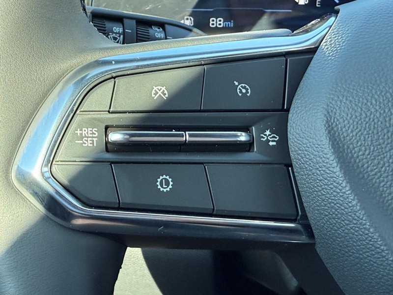 Chevrolet Equinox Vehicle Full-screen Gallery Image 8