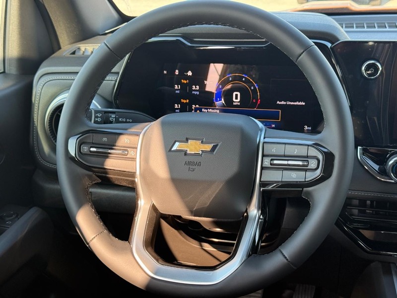 Chevrolet Colorado Vehicle Full-screen Gallery Image 7