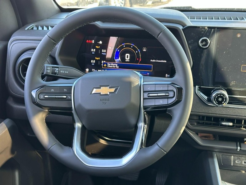 Chevrolet Colorado Vehicle Full-screen Gallery Image 6