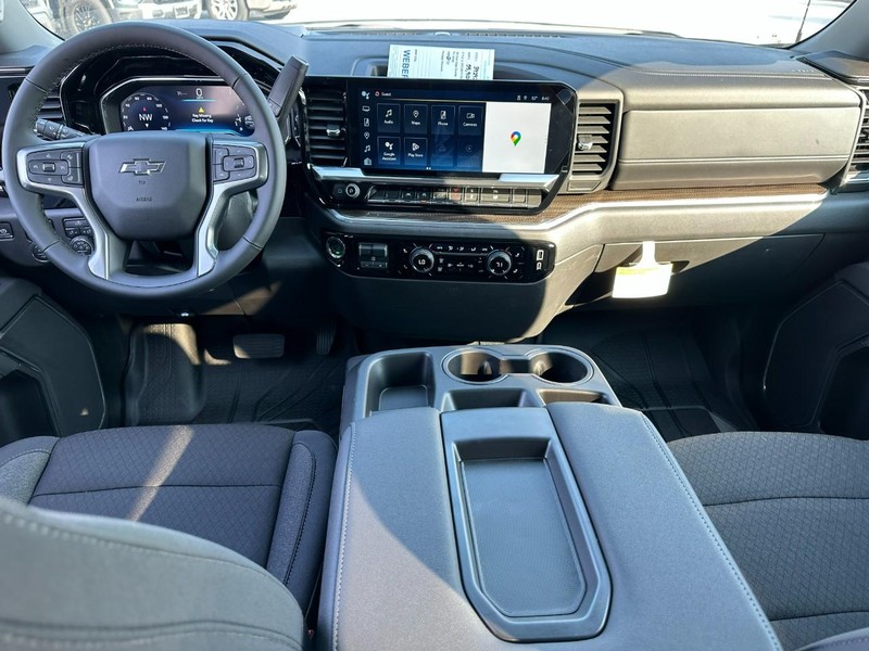 Chevrolet Silverado 1500 Vehicle Full-screen Gallery Image 5