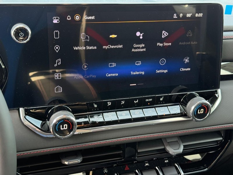 Chevrolet Colorado Vehicle Full-screen Gallery Image 11