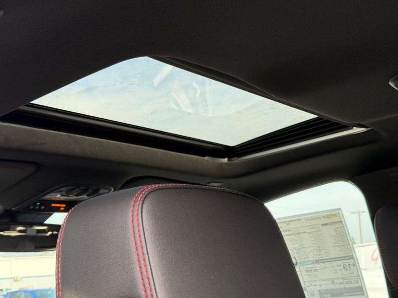 Chevrolet Colorado Vehicle Full-screen Gallery Image 6