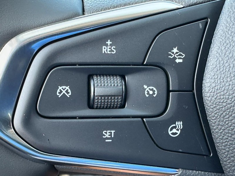 Chevrolet Trax Vehicle Full-screen Gallery Image 11