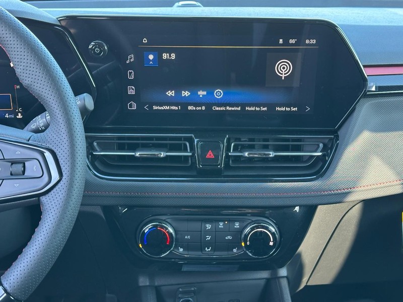 Chevrolet TrailBlazer Vehicle Full-screen Gallery Image 7