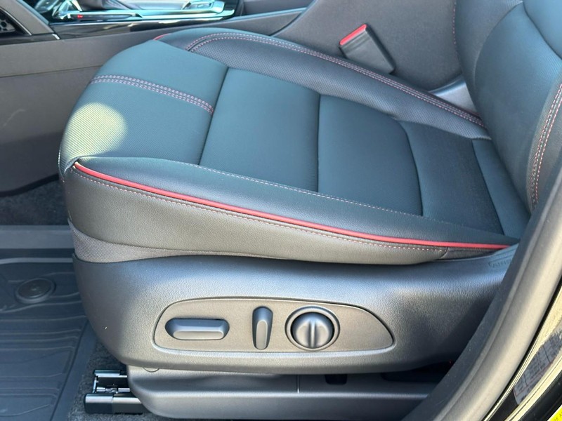 Chevrolet TrailBlazer Vehicle Full-screen Gallery Image 10