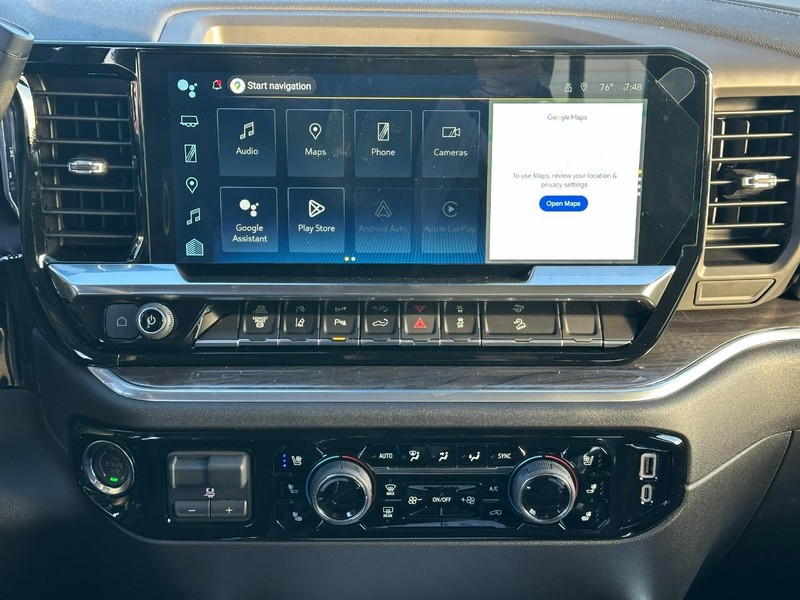 Chevrolet Silverado 2500HD Vehicle Full-screen Gallery Image 7