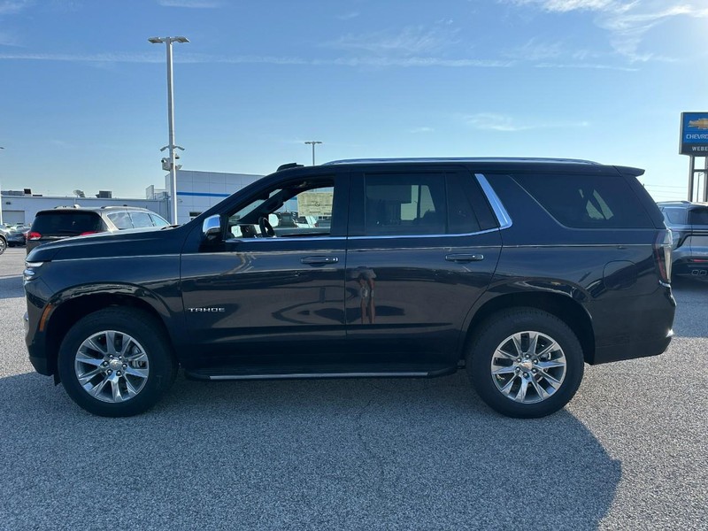 Chevrolet Tahoe Vehicle Full-screen Gallery Image 2