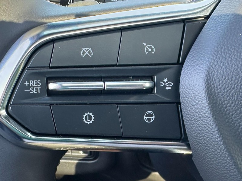 Chevrolet Tahoe Vehicle Full-screen Gallery Image 18