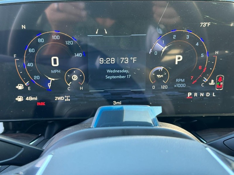 Chevrolet Tahoe Vehicle Full-screen Gallery Image 20