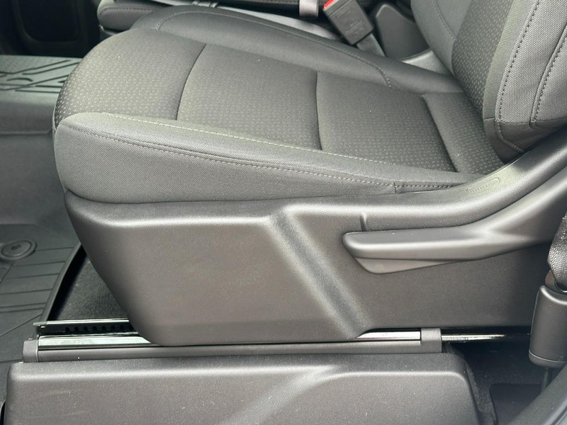 Chevrolet Silverado 1500 Vehicle Full-screen Gallery Image 7