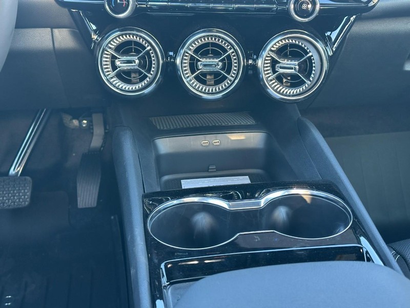 Chevrolet Blazer EV Vehicle Full-screen Gallery Image 9