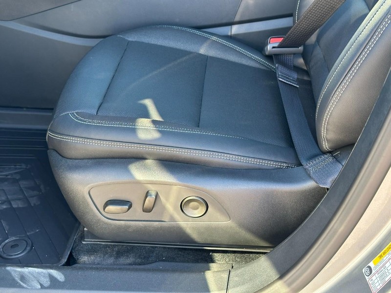 Chevrolet Blazer EV Vehicle Full-screen Gallery Image 11