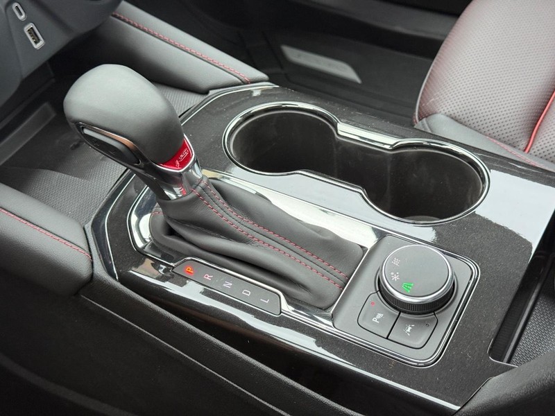 Chevrolet Blazer Vehicle Full-screen Gallery Image 16