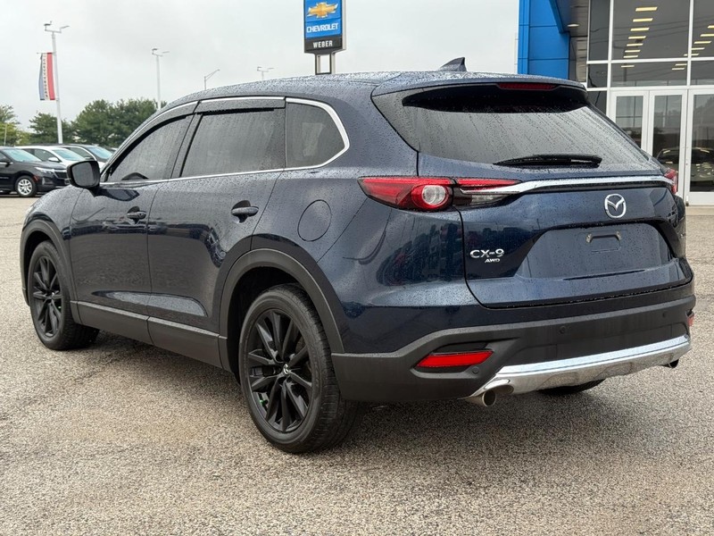 Mazda CX-9 Vehicle Full-screen Gallery Image 3