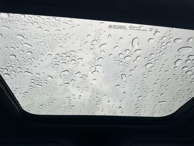 Chevrolet Traverse Vehicle Full-screen Gallery Image 6