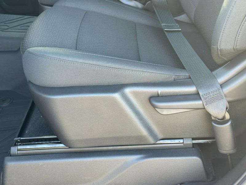 Chevrolet Silverado 1500 Vehicle Full-screen Gallery Image 7