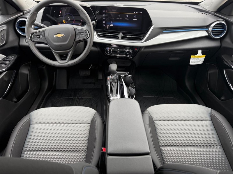 Chevrolet Trax Vehicle Full-screen Gallery Image 7