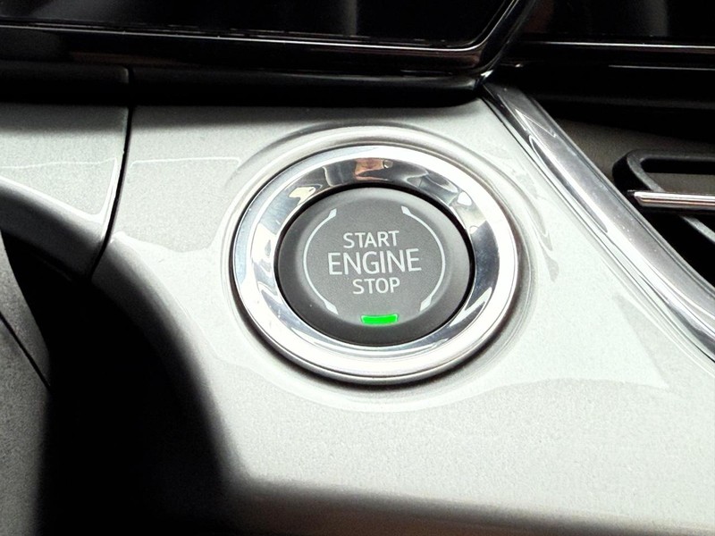 Chevrolet Trax Vehicle Full-screen Gallery Image 11