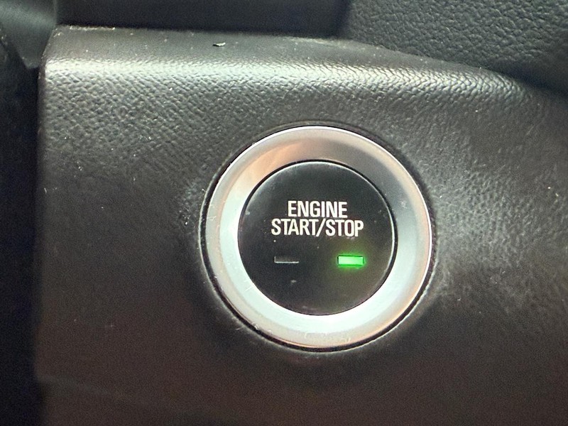 GMC Terrain Vehicle Full-screen Gallery Image 15