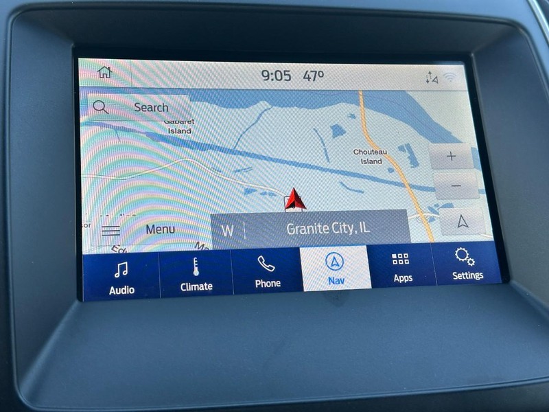 Ford Edge Vehicle Full-screen Gallery Image 22