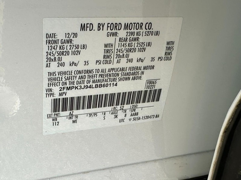 Ford Edge Vehicle Full-screen Gallery Image 25