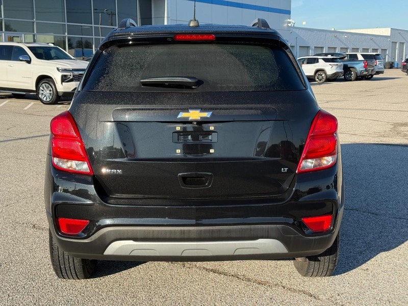 Chevrolet Trax Vehicle Full-screen Gallery Image 4