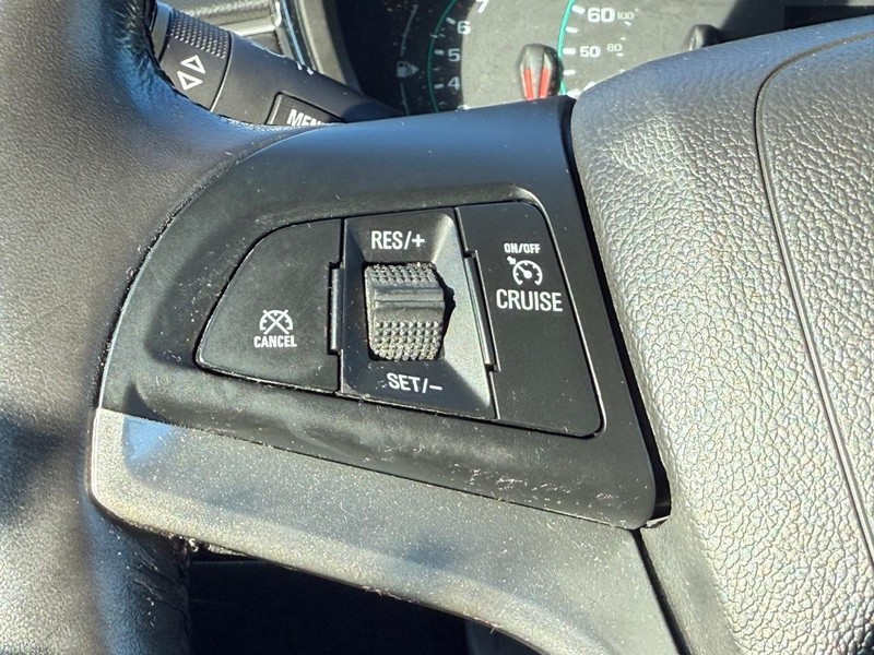 Chevrolet Trax Vehicle Full-screen Gallery Image 13