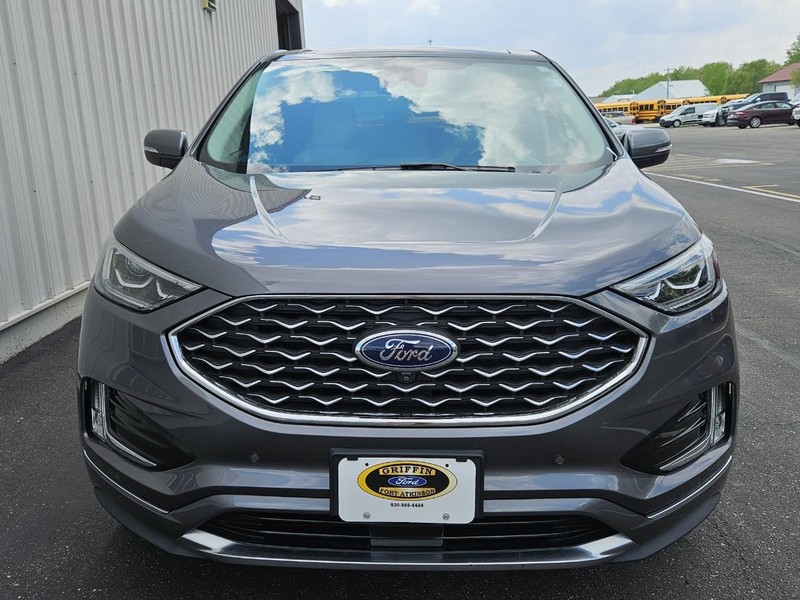 Ford Edge Vehicle Full-screen Gallery Image 8