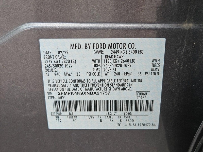Ford Edge Vehicle Full-screen Gallery Image 23