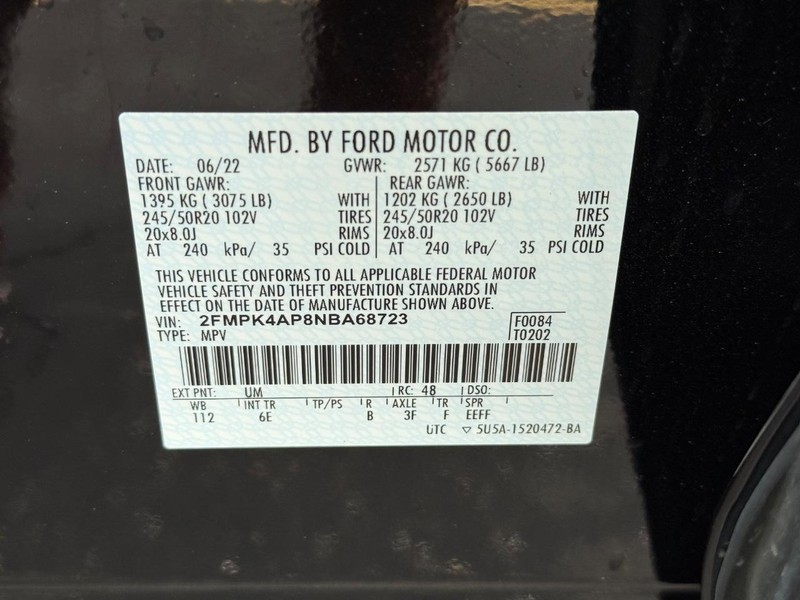 Ford Edge Vehicle Full-screen Gallery Image 22