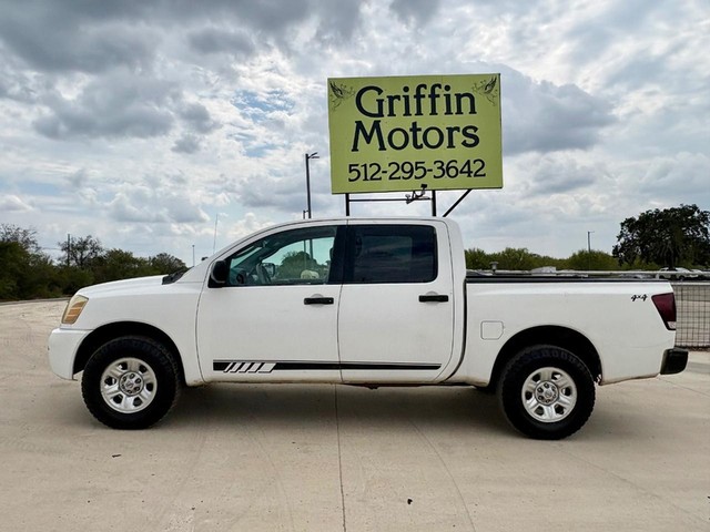 Nissan Titan - Lockhart TX
