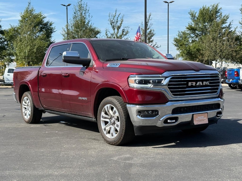 Ram 1500 Vehicle Full-screen Gallery Image 02