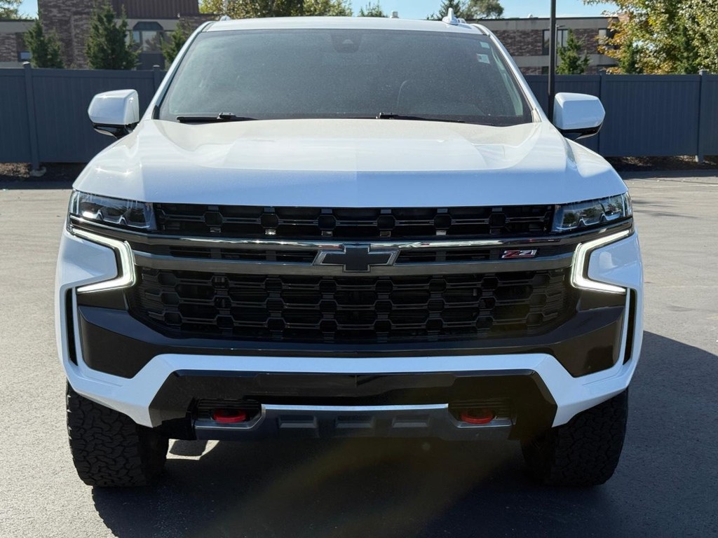 Chevrolet Tahoe Vehicle Full-screen Gallery Image 11