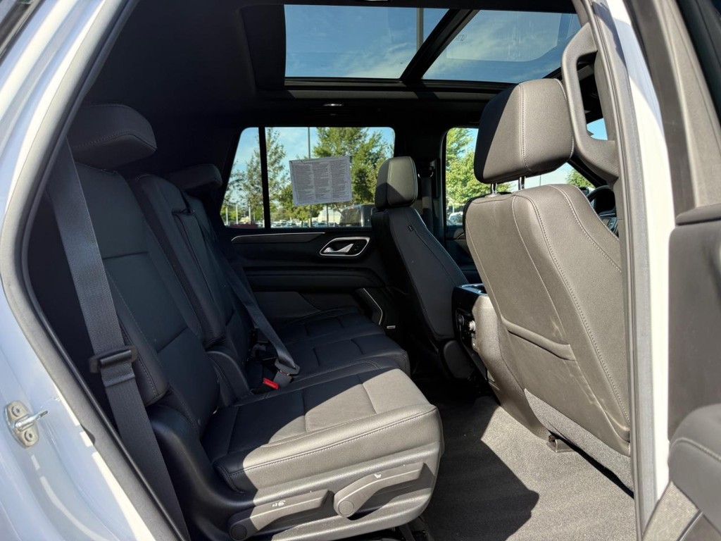 Chevrolet Tahoe Vehicle Full-screen Gallery Image 13