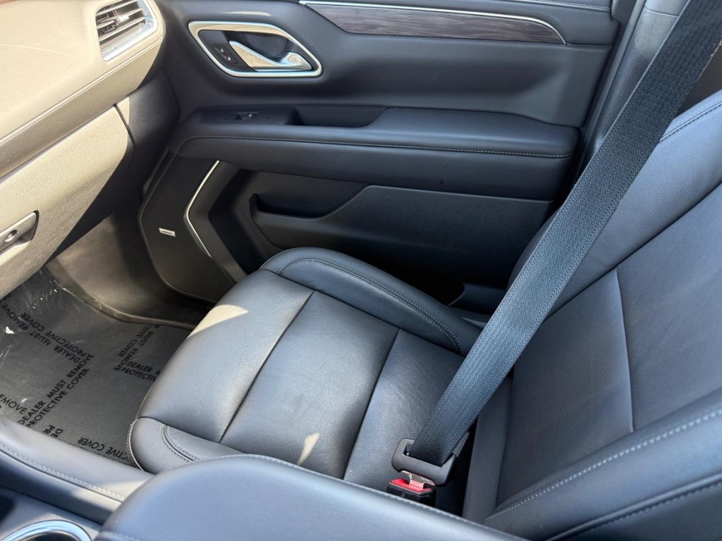 Chevrolet Tahoe Vehicle Full-screen Gallery Image 24