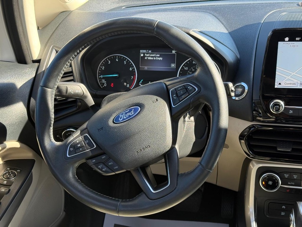 Ford EcoSport Vehicle Full-screen Gallery Image 13
