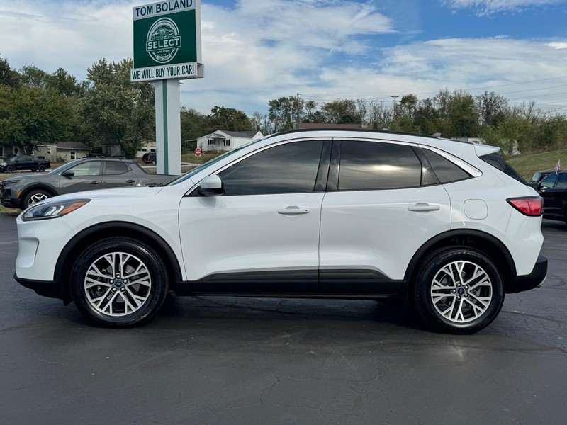 Ford Escape Vehicle Image 03